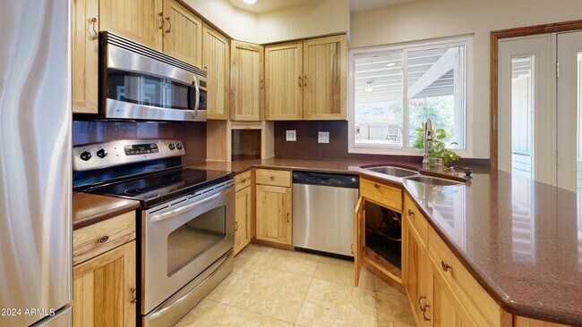 Foto del edificio - 11020 S Mandan St