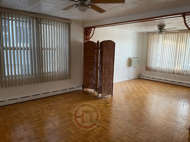 Foto del edificio - 2990 Lawton Ave