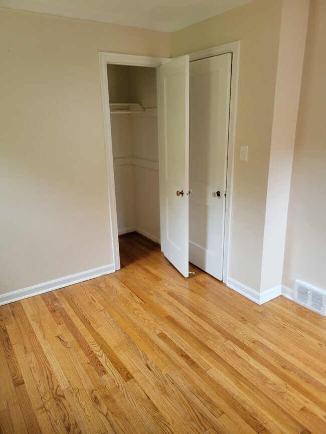 Foto del edificio - 534 Gardendale St