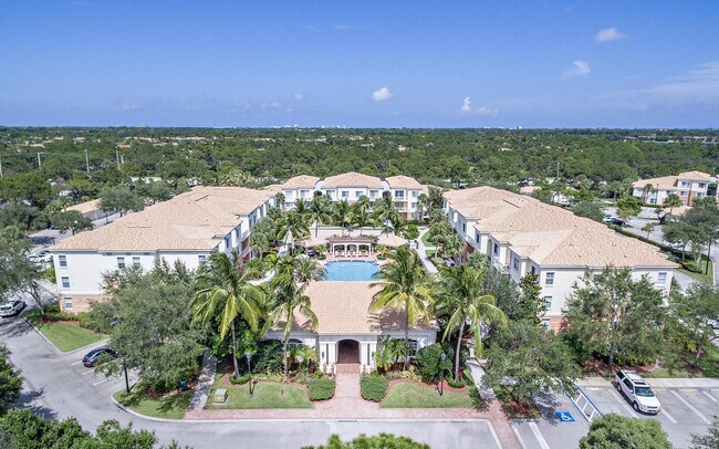 Foto del edificio - 9206 Myrtlewood Cir W