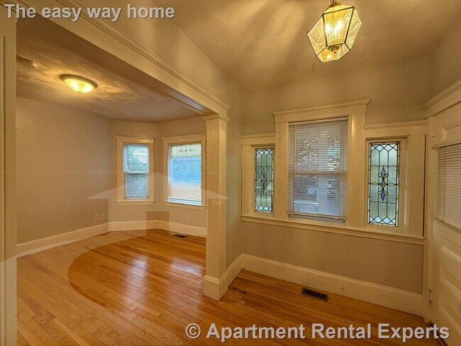 Foto del edificio - 110 W Quincy St