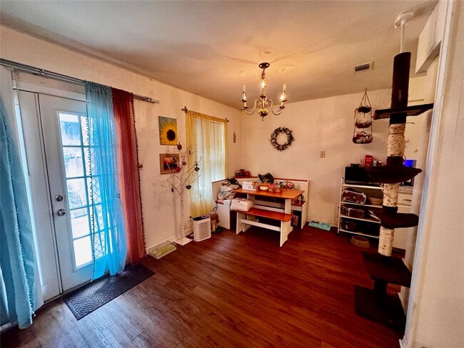 Foto del edificio - 4713 Sagebrush Trail