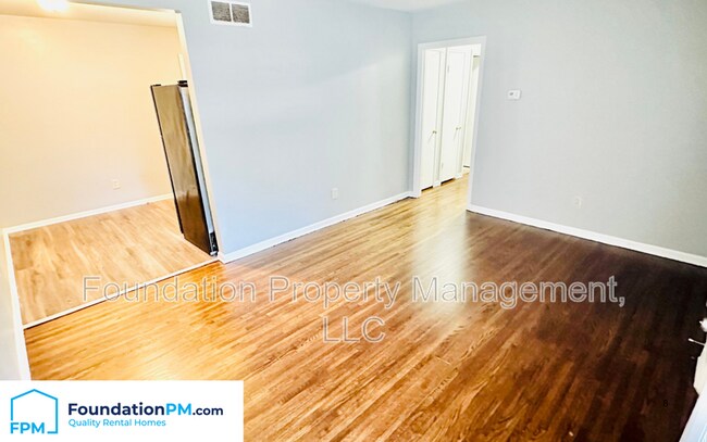 Building Photo - 4235 Argonne St