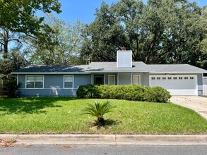 Building Photo - 6502 NW 27th St