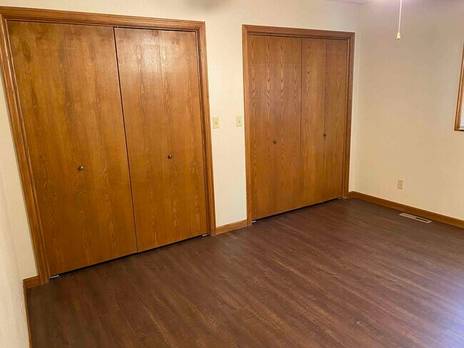 Foto del edificio - 306 W 15th St