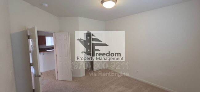 Photo - 1187 Cherrywood Avenue House