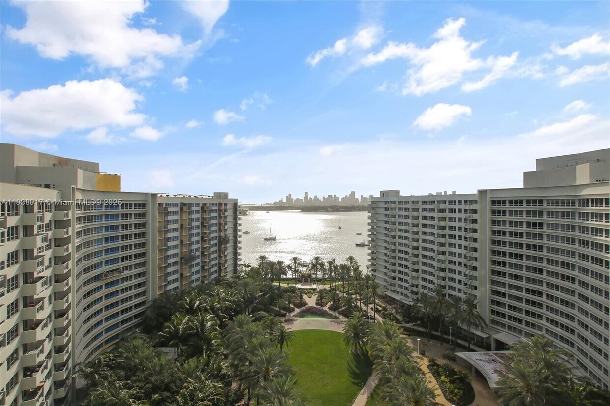 Foto principal - 1500 Bay Rd