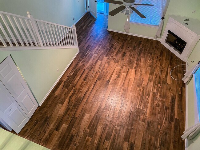 Building Photo - 3047 Royal Palm Way