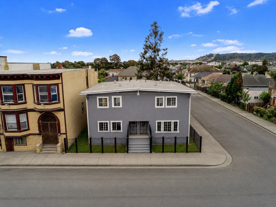 Photo - 402 Bissell Ave (Richmond, CA)