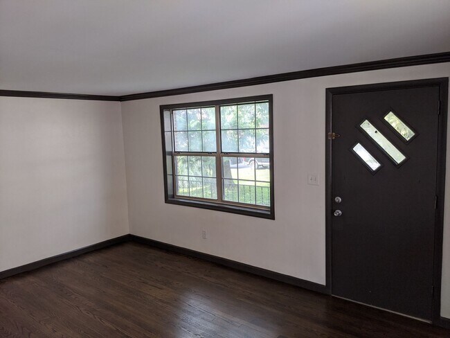 Foto del edificio - 3822 Redding Rd