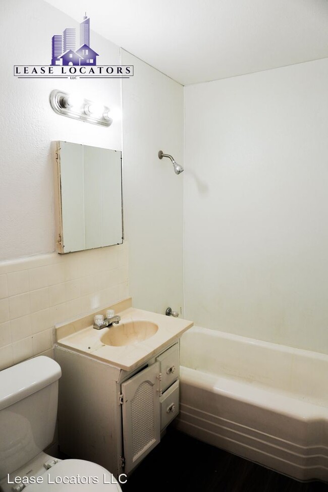 Foto del edificio - 2 br, 1 bath House - 2328 S Broadview