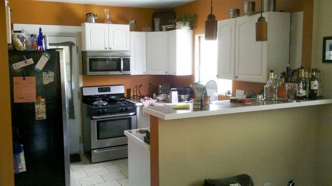Building Photo - 4 br, 2 bath House - 1019 Frederick Ave NW