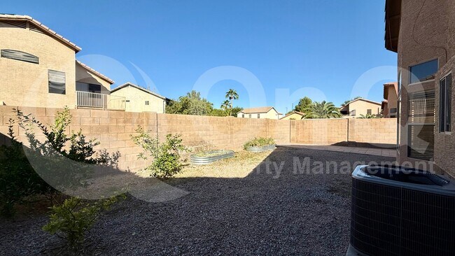 Foto del edificio - 1788 E Oakland St