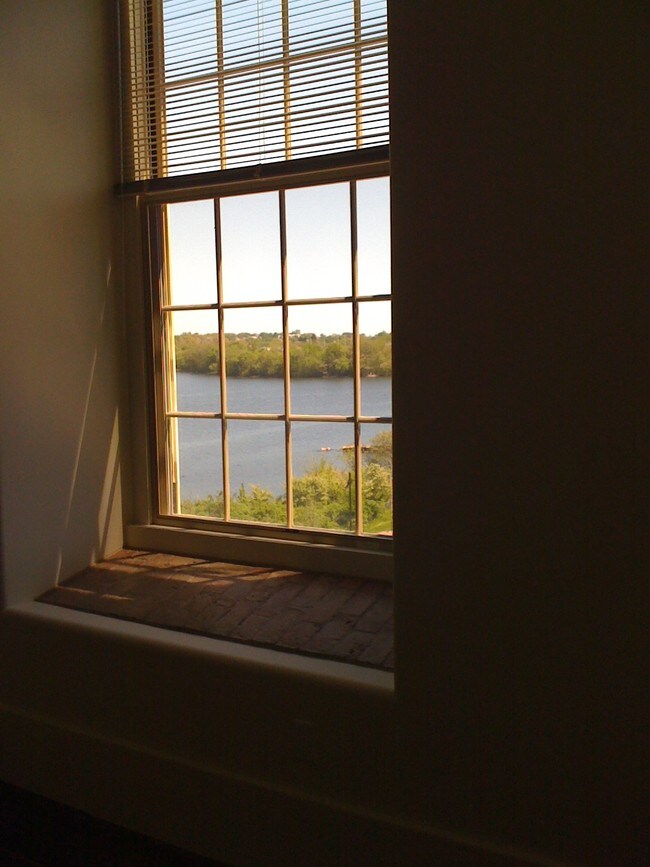 Bourne Mill Apartments Tiverton, RI