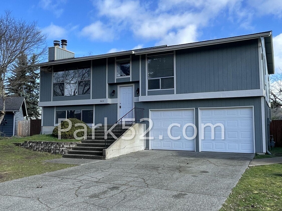 Foto principal - 7415 97th Ave Ct SW