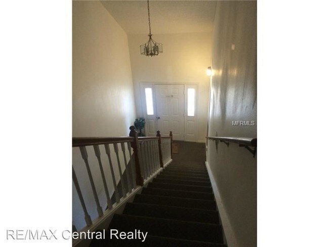 Building Photo - 3 br, 2 bath House - 2403 Bridle Path Lane #5
