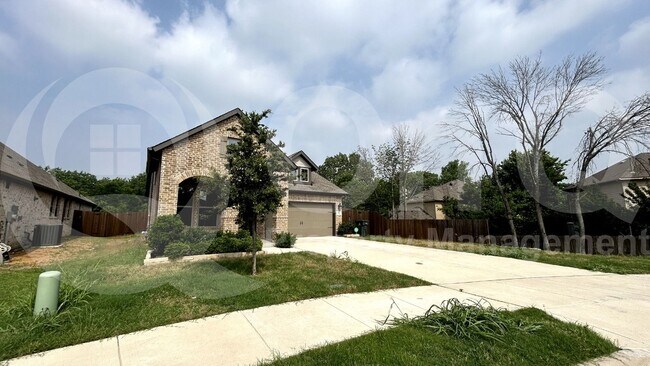 Building Photo - 5521 Capilano Ct