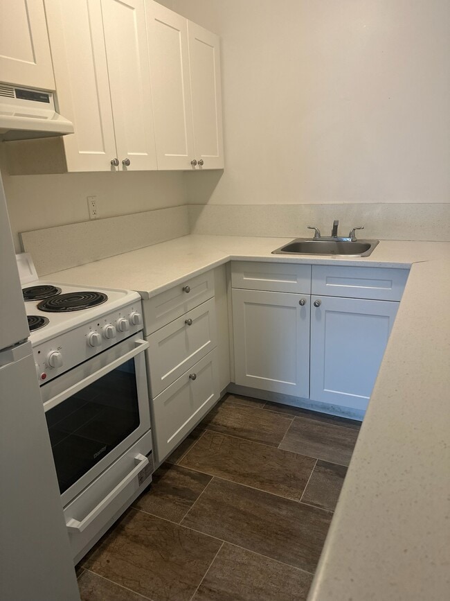 Photo du bâtiment - 371 4 Ave SE