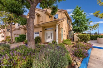 Building Photo - 32201 Lakeport Dr
