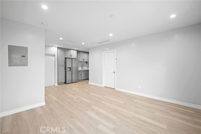 Foto del edificio - 8027 Bellingham Ave