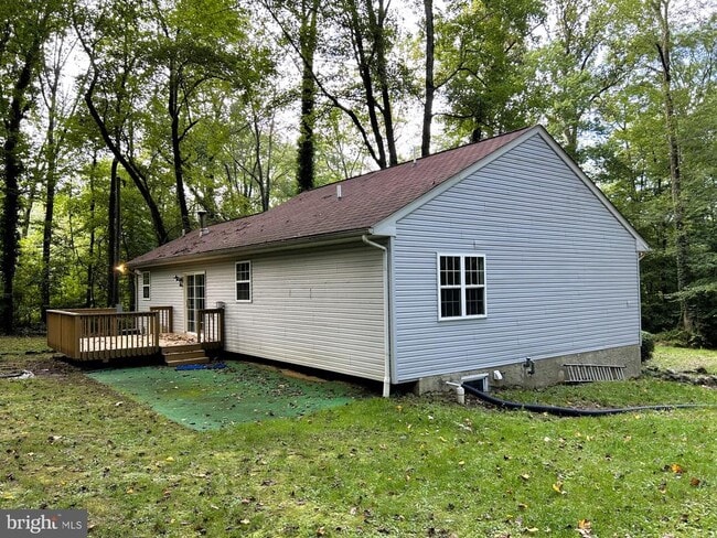 Building Photo - 104 Delphi Rd