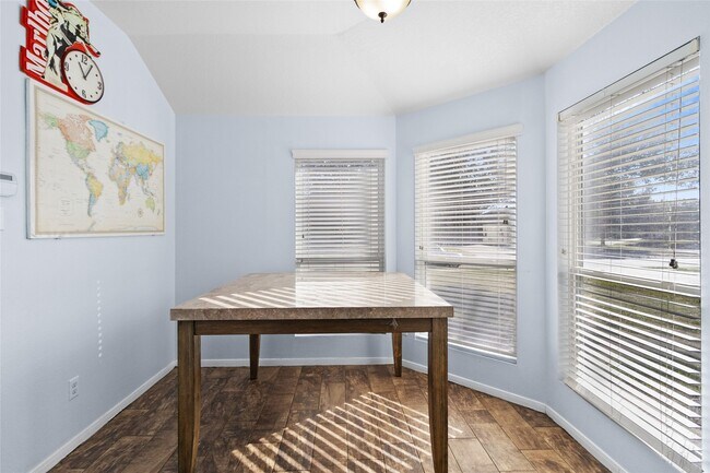 Building Photo - 16882 Blackberry Lily Ln