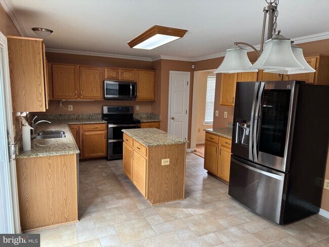 Foto del edificio - 3877 Shiner Ct