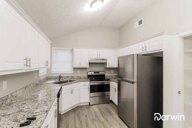 Building Photo - 75 Serena Ct, Covington, GA 30016