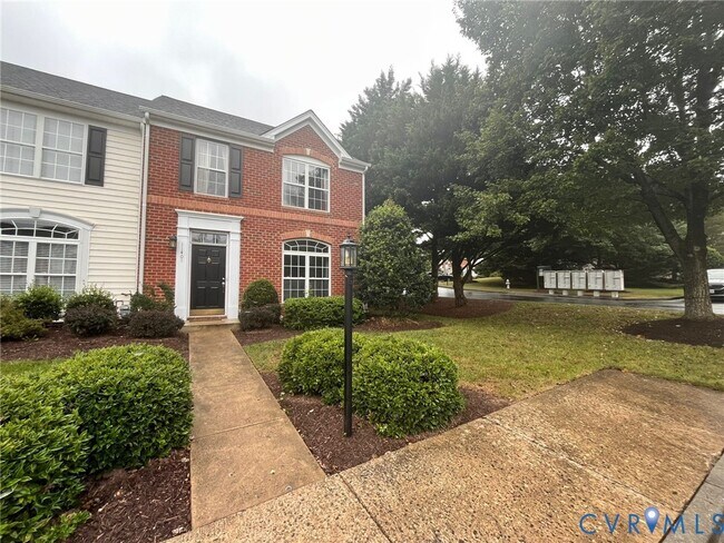 Foto del edificio - 11401 Friars Walk Ct