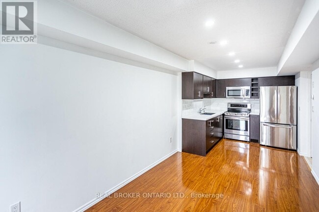 Building Photo - 4620 Guildwood Way