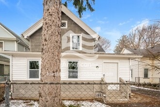 Building Photo - 308 Ave B