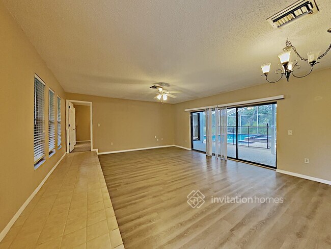 Building Photo - 2846 Pheasant Run