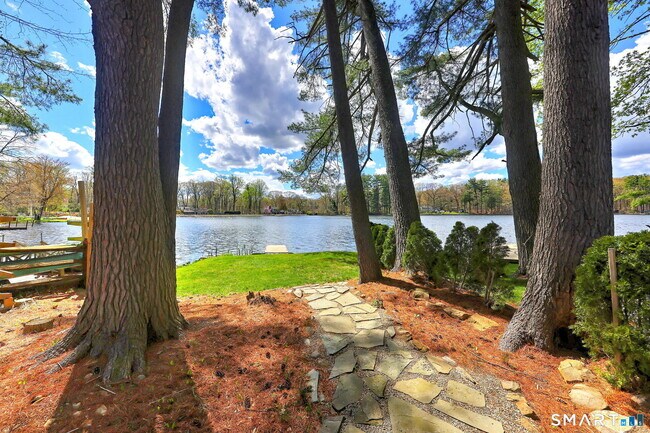Foto del edificio - 10 Old Pinewood Trail