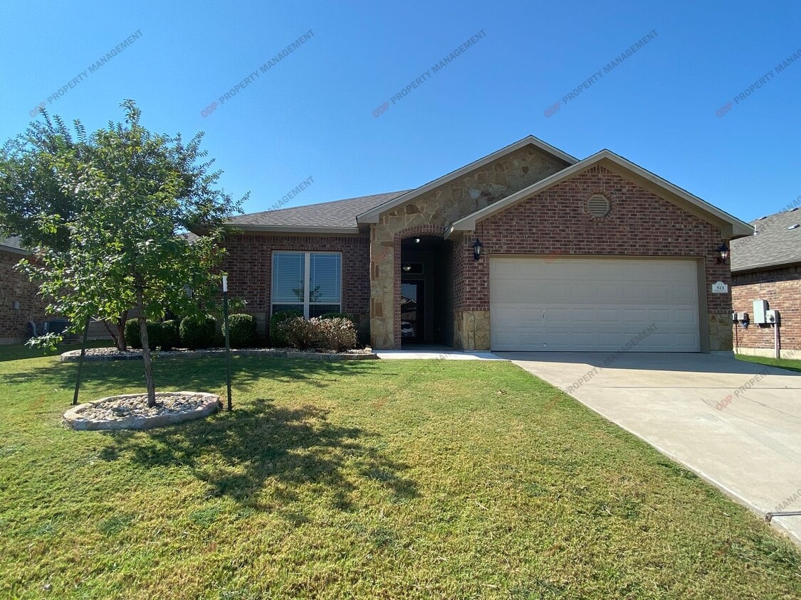 Foto principal - 513 Wedgwood Dr