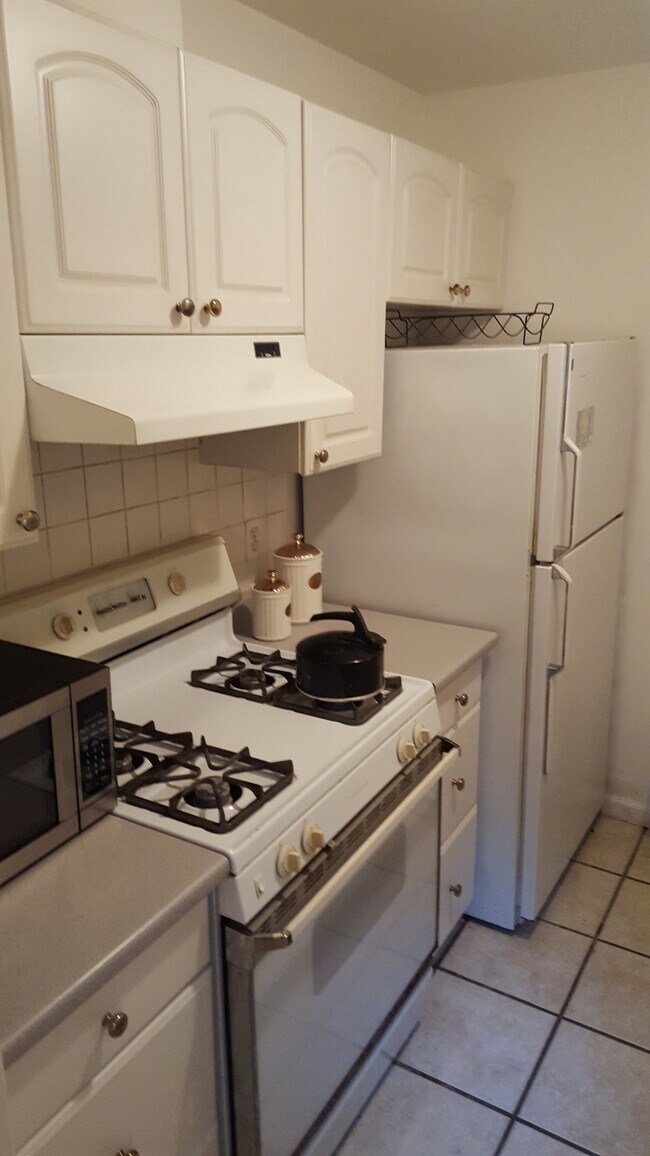 Foto del edificio - 2187 12th St