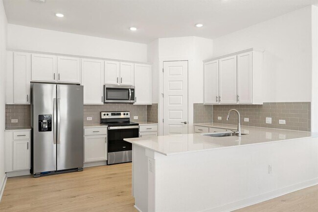 Foto del edificio - 212 Mystic Cyn Ln
