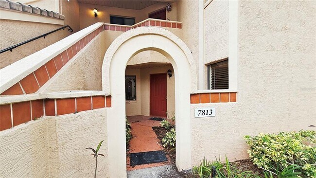Foto del edificio - 7813 Sugar Bend Dr
