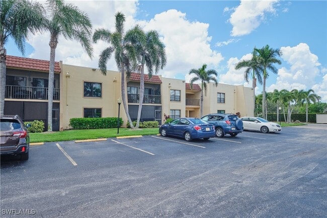 Building Photo - 12481 McGregor Blvd