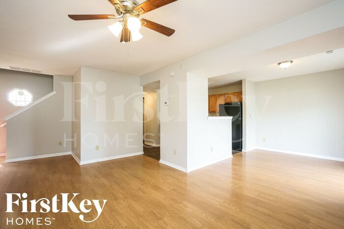 Foto principal - 7152 Moon Ct
