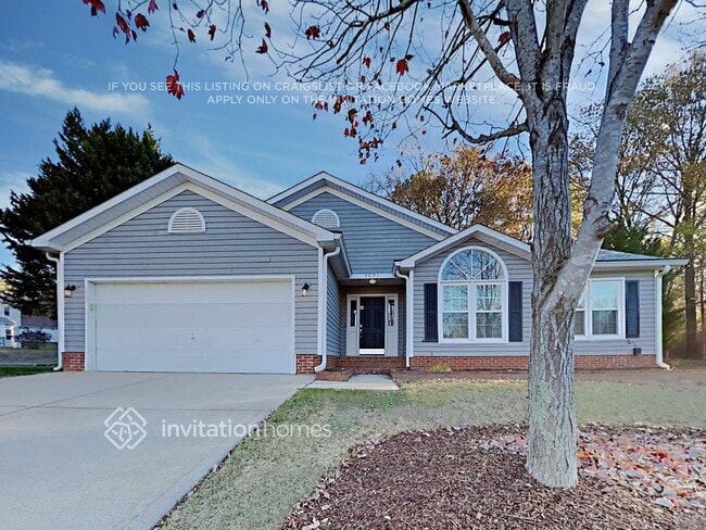 Building Photo - 4091 Woodbury Terrace NW