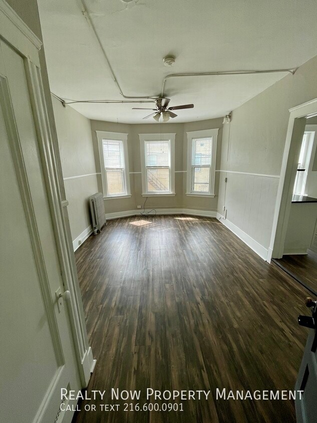 Foto principal - 4088 Erie St