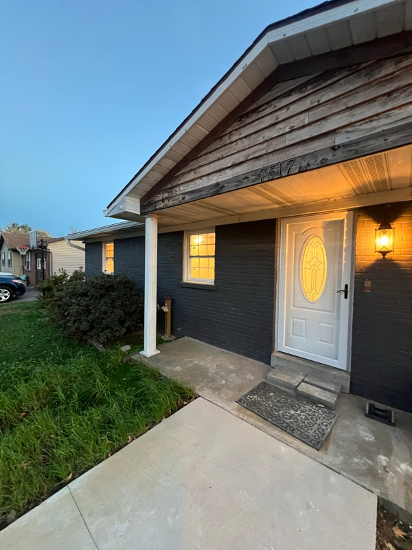 Primary Photo - 7517 Bayard Park Dr