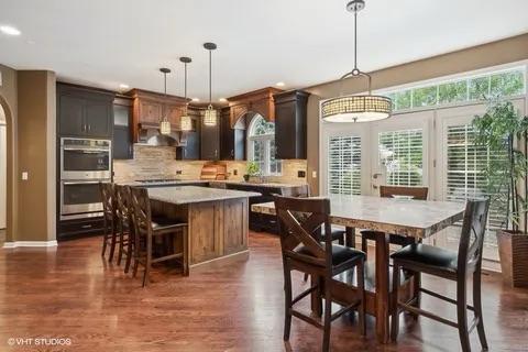 Foto del edificio - 3179 Kingbird Ln