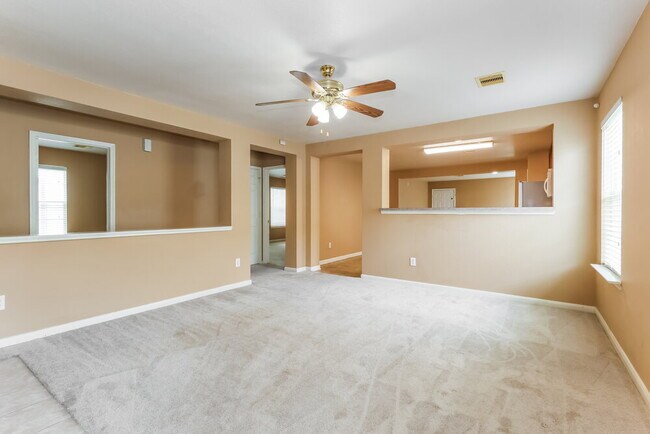 Foto del edificio - 22123 Greengate Dr