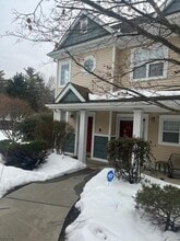 Building Photo - 263 Old Farm Dr