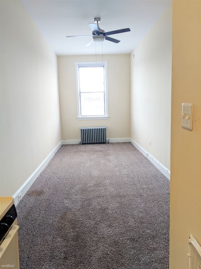 Foto del edificio - 2 br, 2 bath Apartment - 3923 Pine St
