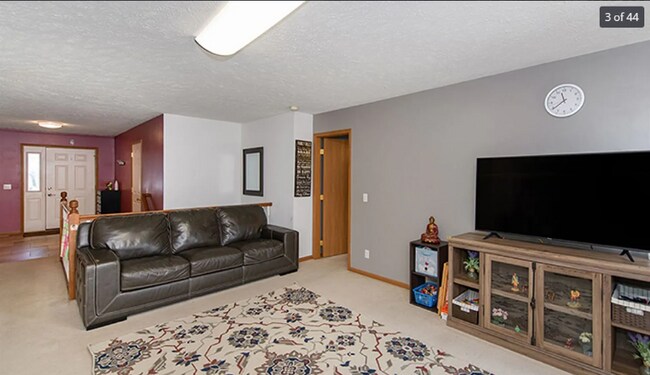 Foto del edificio - 5903 S 160th St
