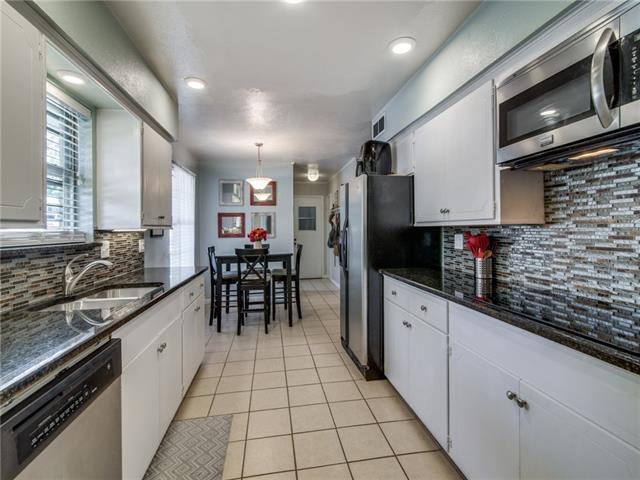 Building Photo - 301 Highland Dr