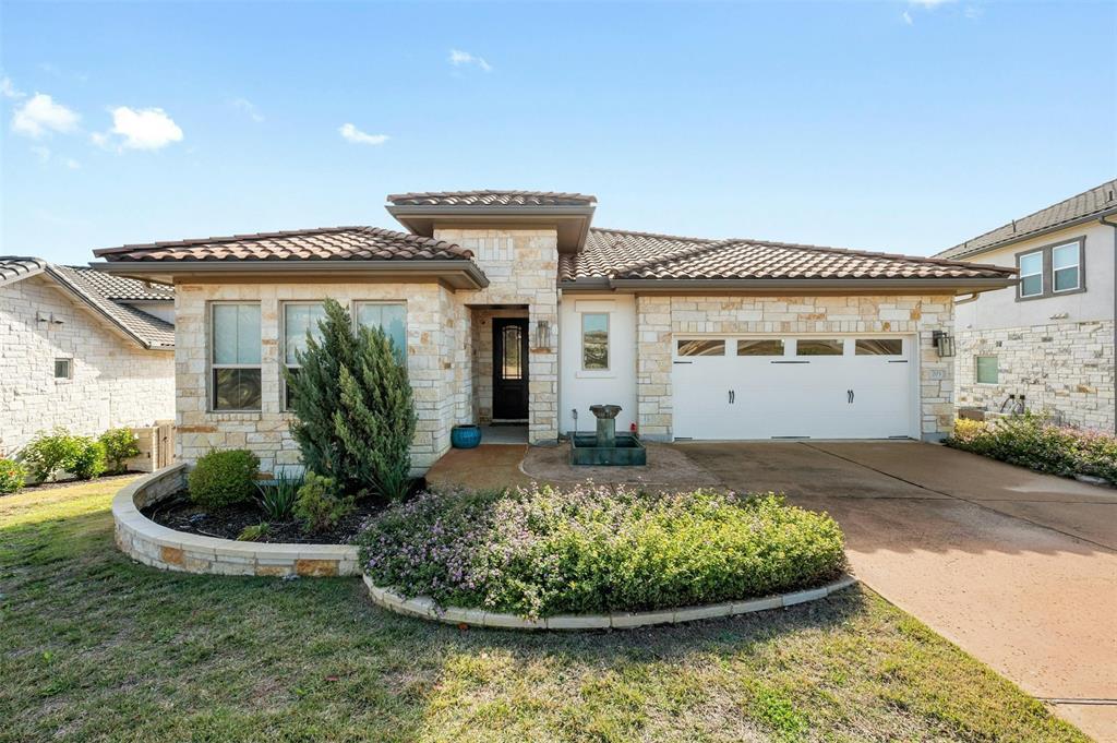Foto principal - 203 Serene Hilltop Cir
