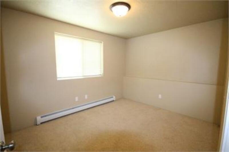 Building Photo - 2326 14th Ave S